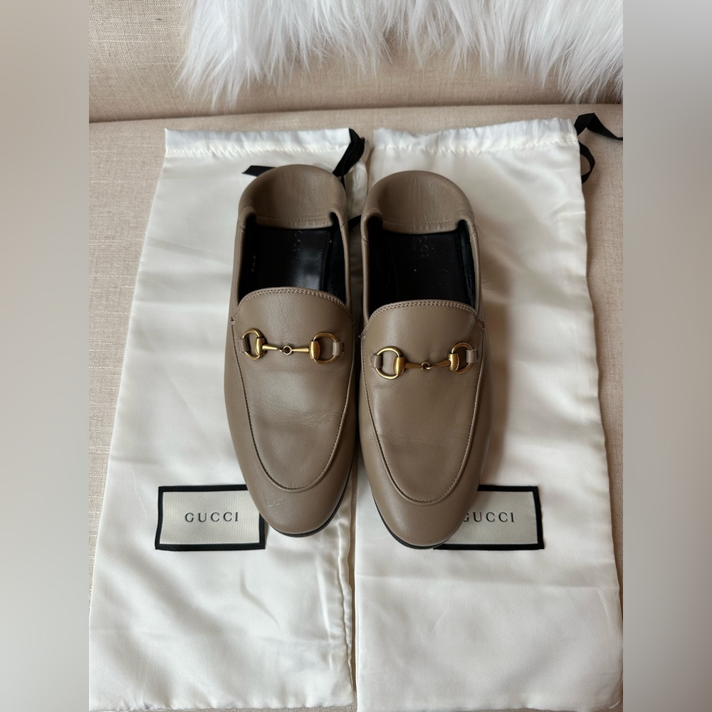 Gucci Womens Leather Horsebit Loafer